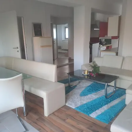 Apartment Lillys 3 In 3430 Tulln