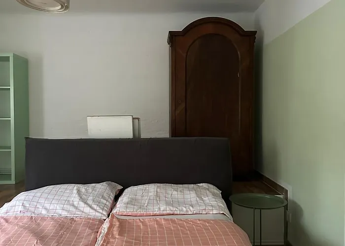 Lillys 3 In 3430 Tulln *